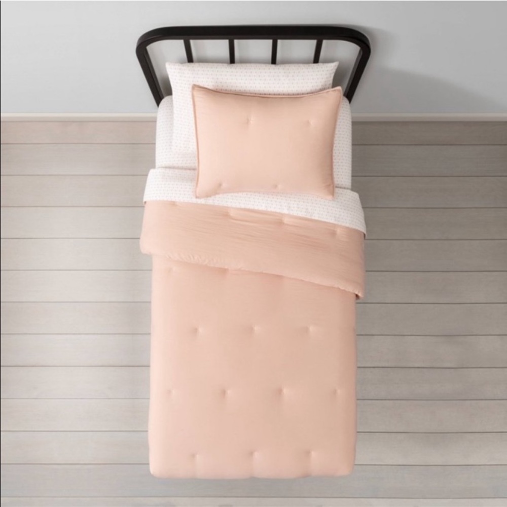 Hearth & Hand Spa Peach Twin Comforter+Pillowcase